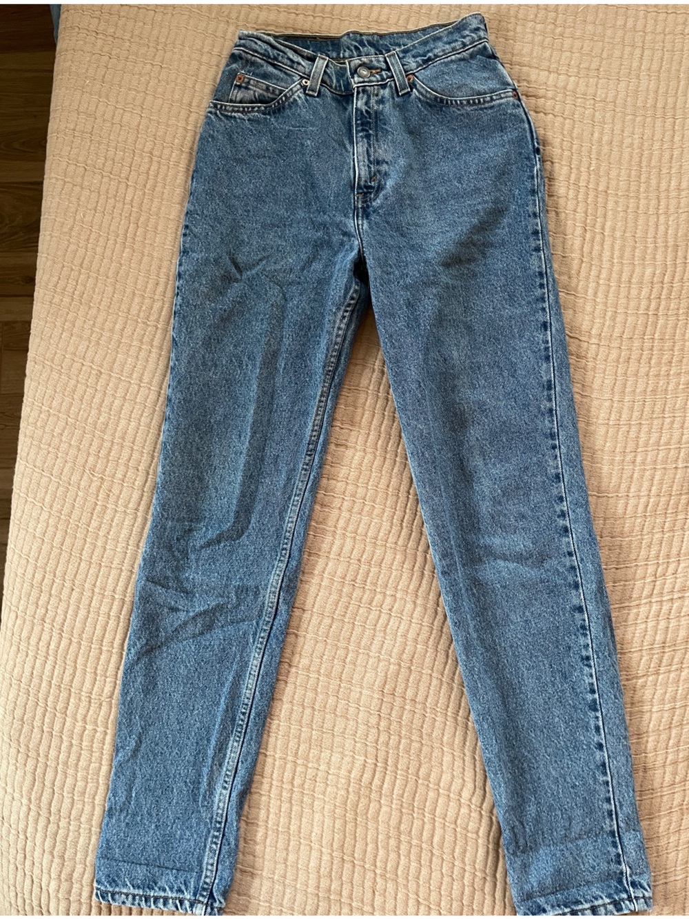 Orange Tab 912 Levi’s